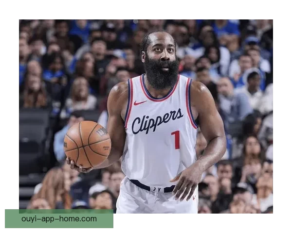 哈登23分17篮板17助攻追平队史52年纪录 约基奇创NBA首例纪录